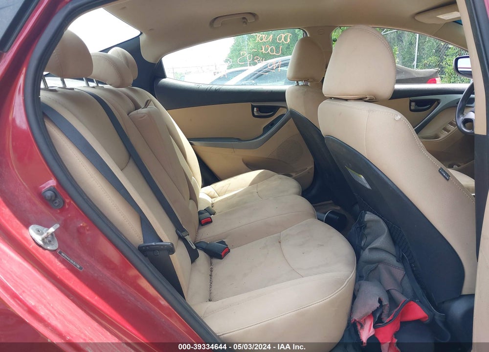 2013 HYUNDAI ELANTRA VIN: 5NPDH4AE1DH357790