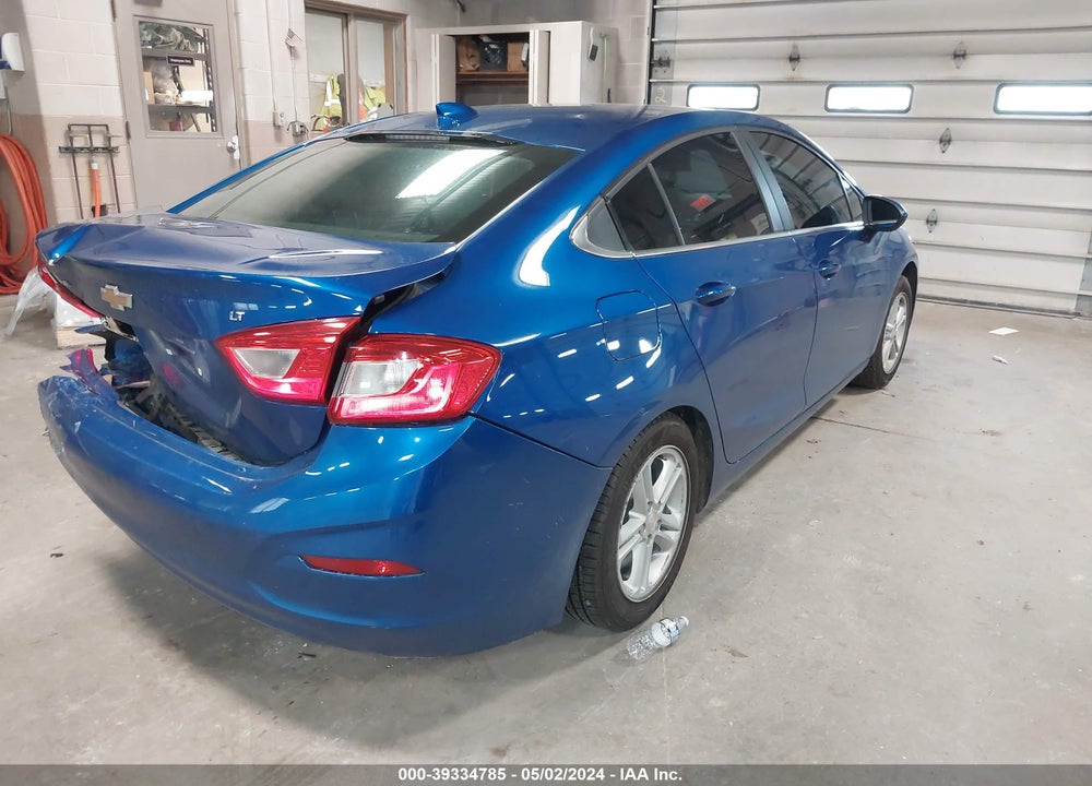 2018 CHEVROLET CRUZE LT AUTO VIN: 1G1BE5SM7J7194843