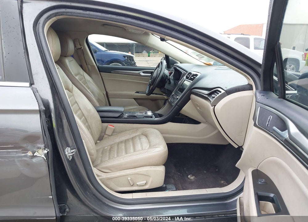 2017 FORD FUSION SE VIN: 3FA6P0HDXHR211382