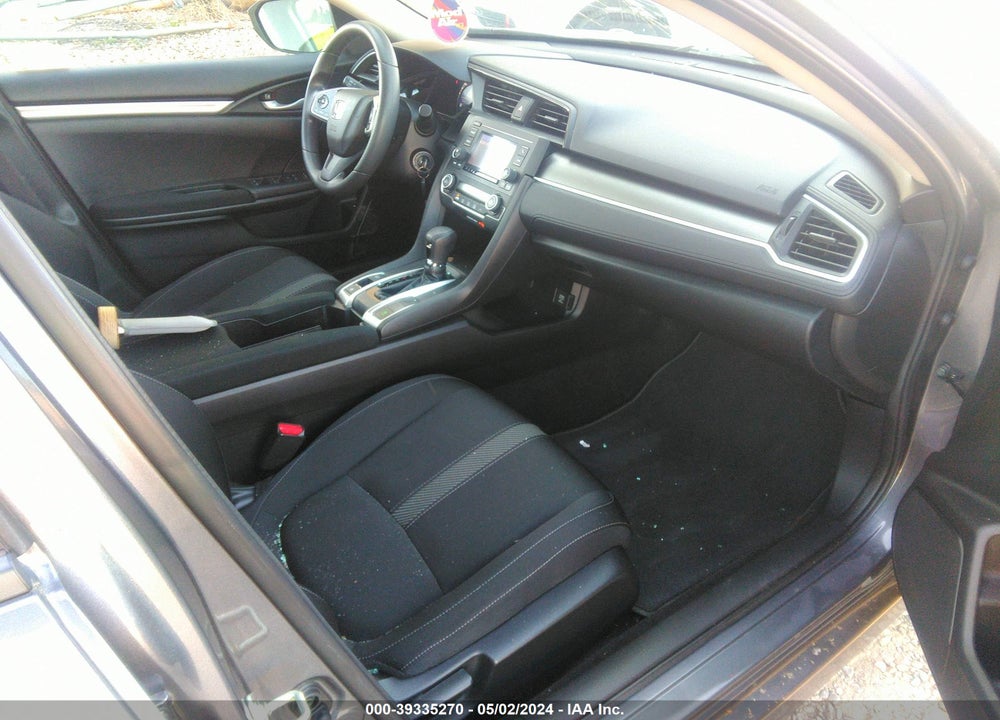2018 HONDA CIVIC LX VIN: 2HGFC2F51JH567459