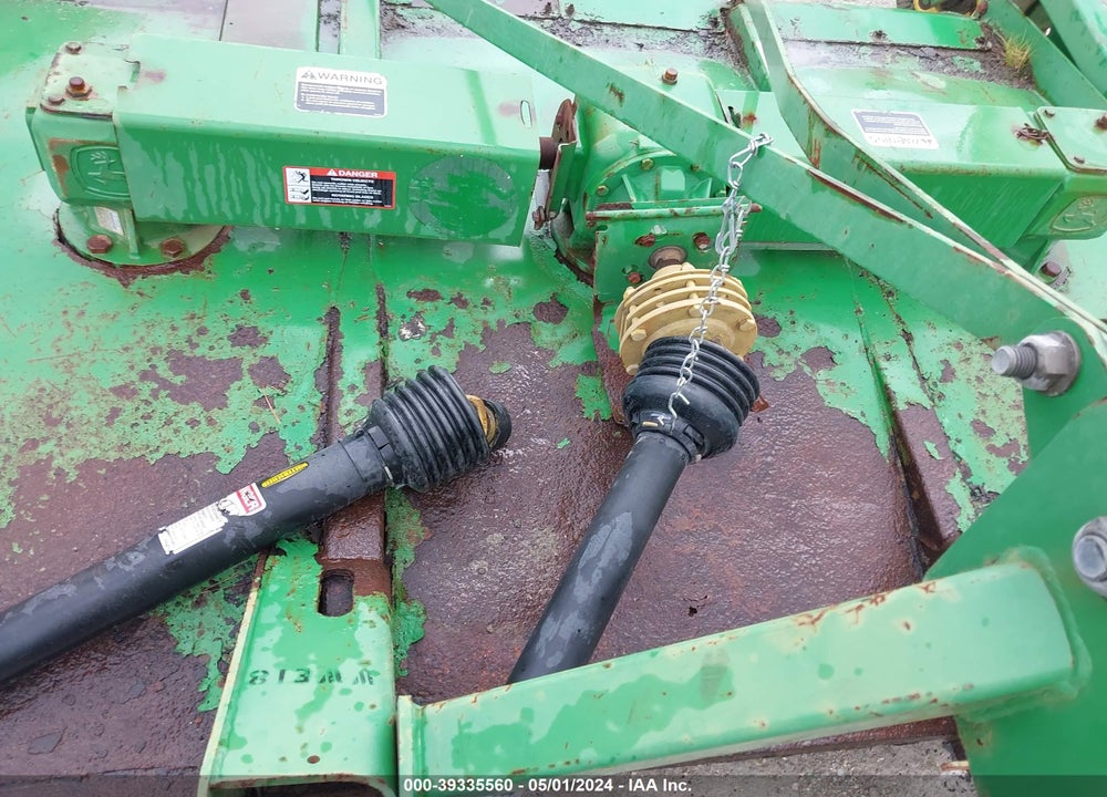 2000 JOHN DEERE BUSH HOG VIN: 1P0MX10CTCP029272