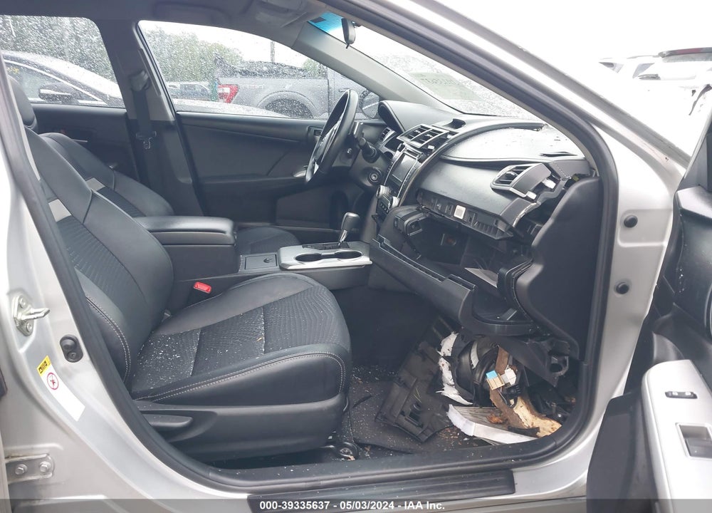 2014 TOYOTA CAMRY SE VIN: 4T1BF1FK7EU311247
