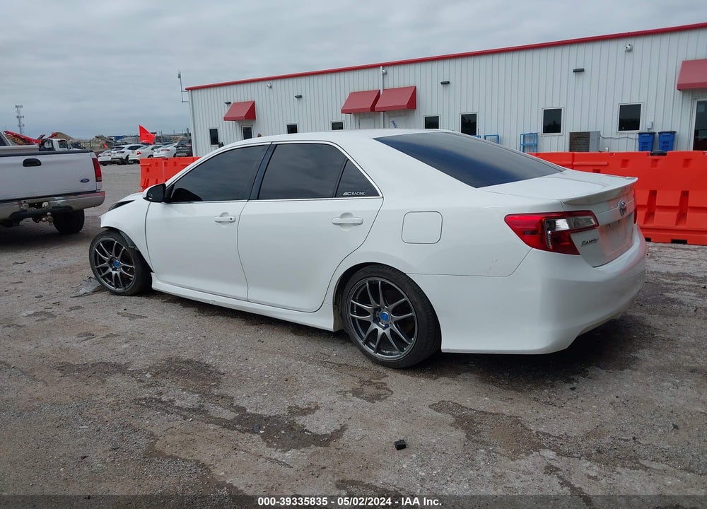2014 TOYOTA CAMRY SE VIN: 4T1BF1FK7EU302936