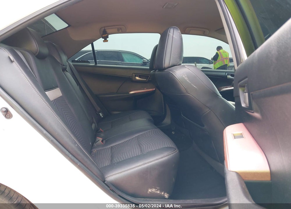 2014 TOYOTA CAMRY SE VIN: 4T1BF1FK7EU302936