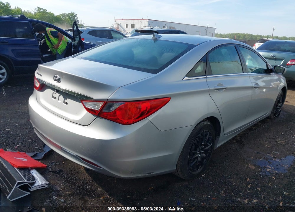 2012 HYUNDAI SONATA GLS VIN: 5NPEB4AC0CH486672