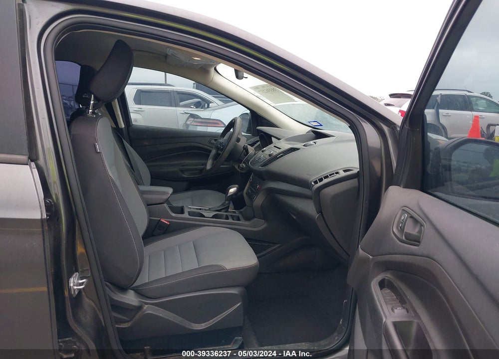 2018 FORD ESCAPE S VIN: 1FMCU0F75JUC59319