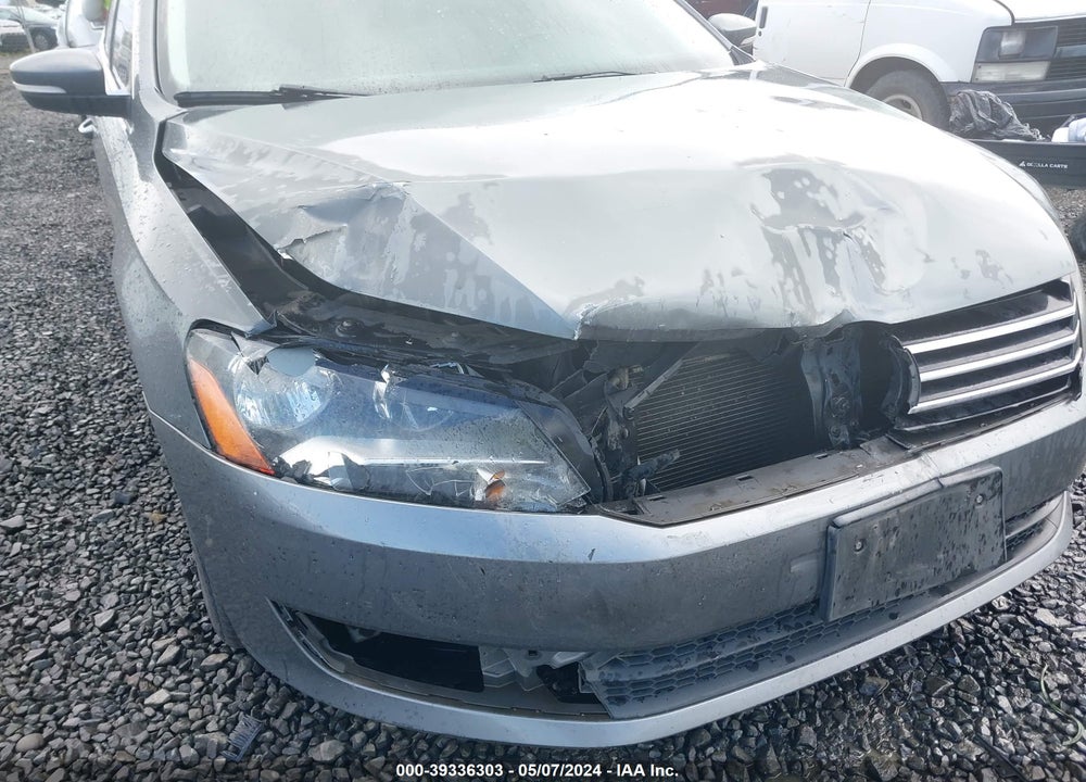 2013 VOLKSWAGEN PASSAT 2.5L SE VIN: 1VWBP7A38DC051401