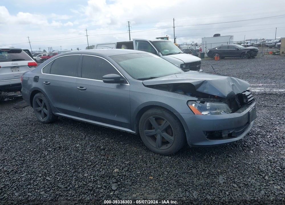 2013 VOLKSWAGEN PASSAT 2.5L SE VIN: 1VWBP7A38DC051401