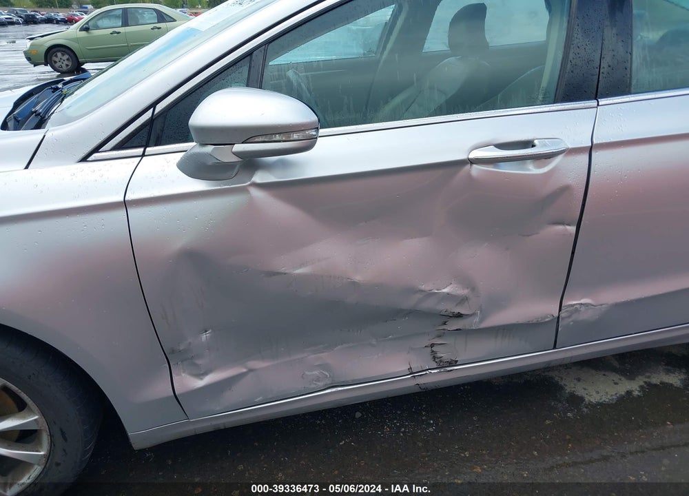 2017 FORD FUSION SE VIN: 3FA6P0HDXHR131838