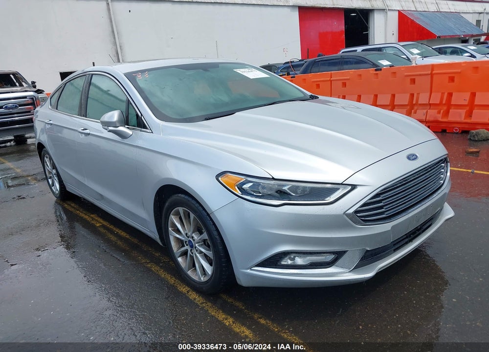 2017 FORD FUSION SE VIN: 3FA6P0HDXHR131838