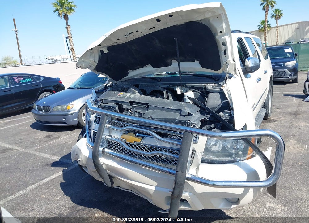 2013 CHEVROLET SUBURBAN 1500 LTZ VIN: 1GNSKKE71DR162877