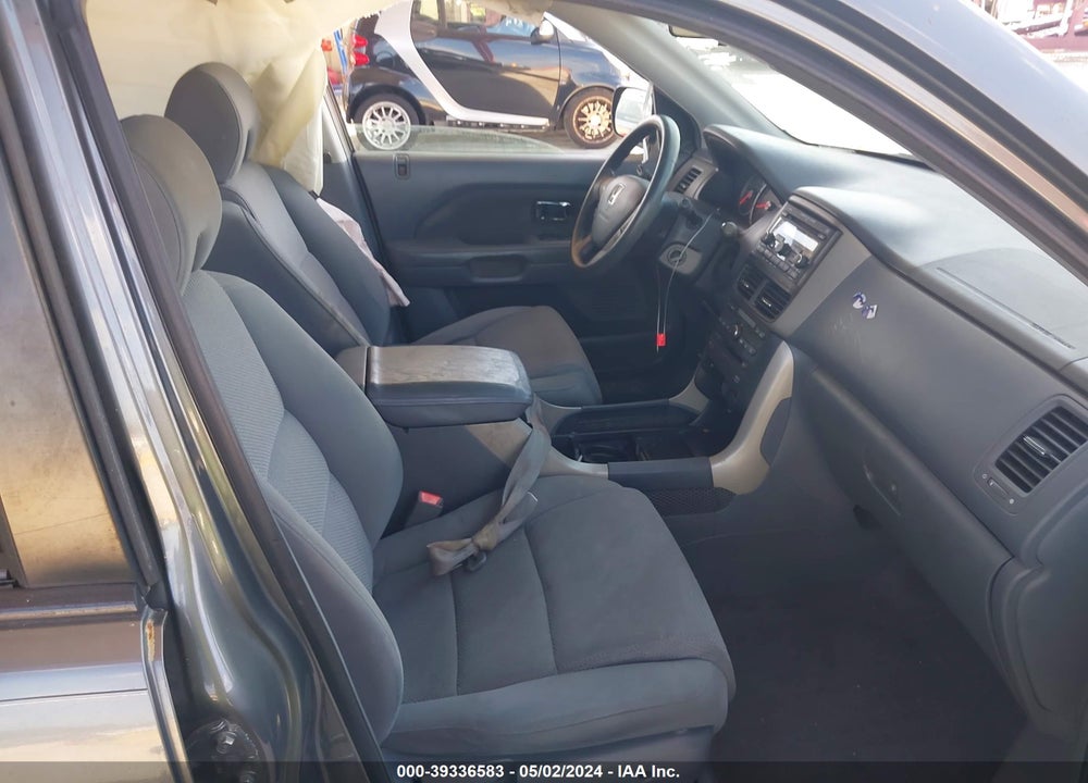 2008 HONDA PILOT SE VIN: 5FNYF28348B027100