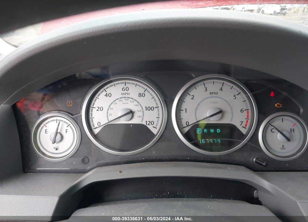 2010 CHRYSLER TOWN & COUNTRY LX VIN: 2A4RR4DE9AR198167