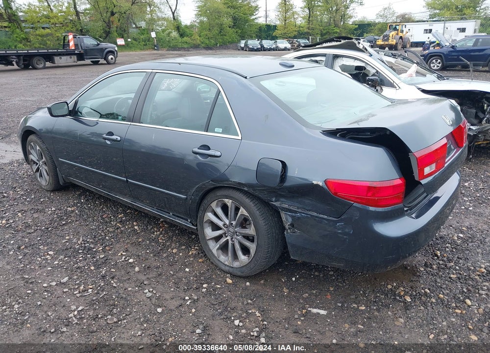 2005 HONDA ACCORD 2.4 EX VIN: 1HGCM55875A058624