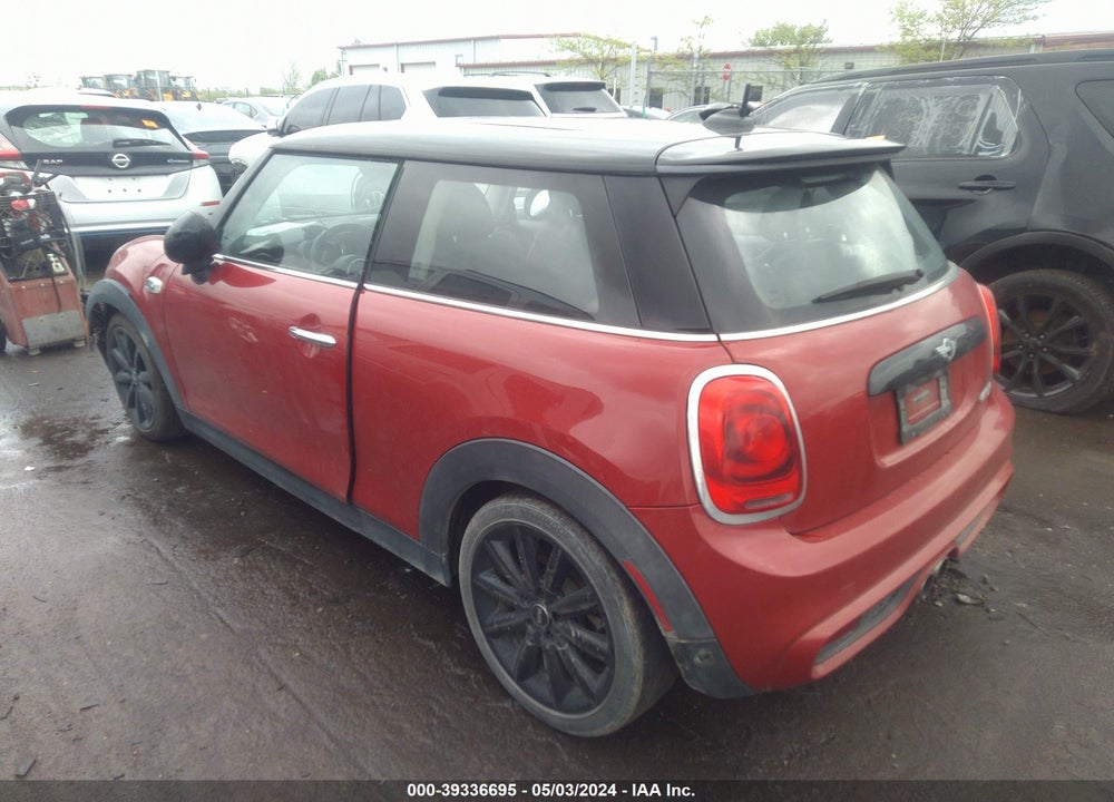 2018 MINI HARDTOP COOPER S VIN: WMWXP7C57J2A48918