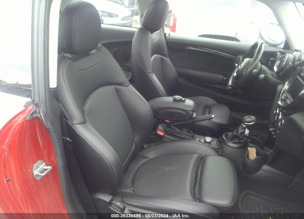 2018 MINI HARDTOP COOPER S VIN: WMWXP7C57J2A48918