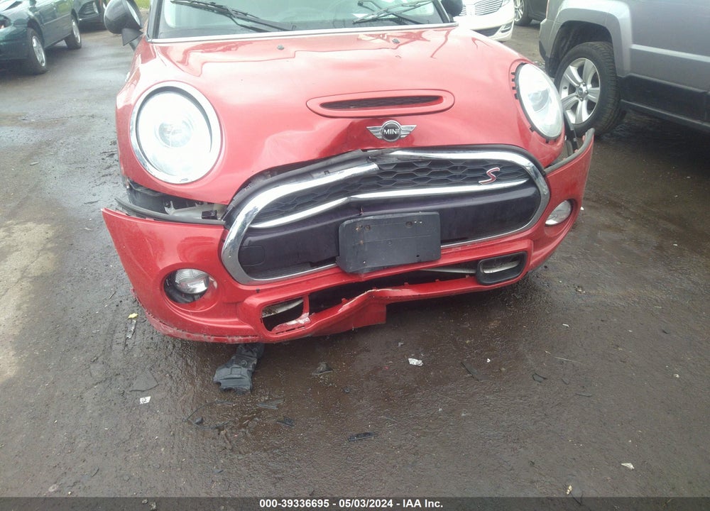 2018 MINI HARDTOP COOPER S VIN: WMWXP7C57J2A48918