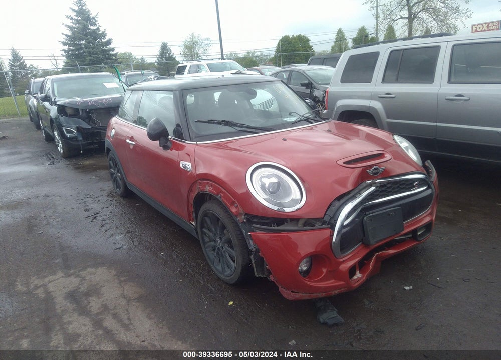 2018 MINI HARDTOP COOPER S VIN: WMWXP7C57J2A48918