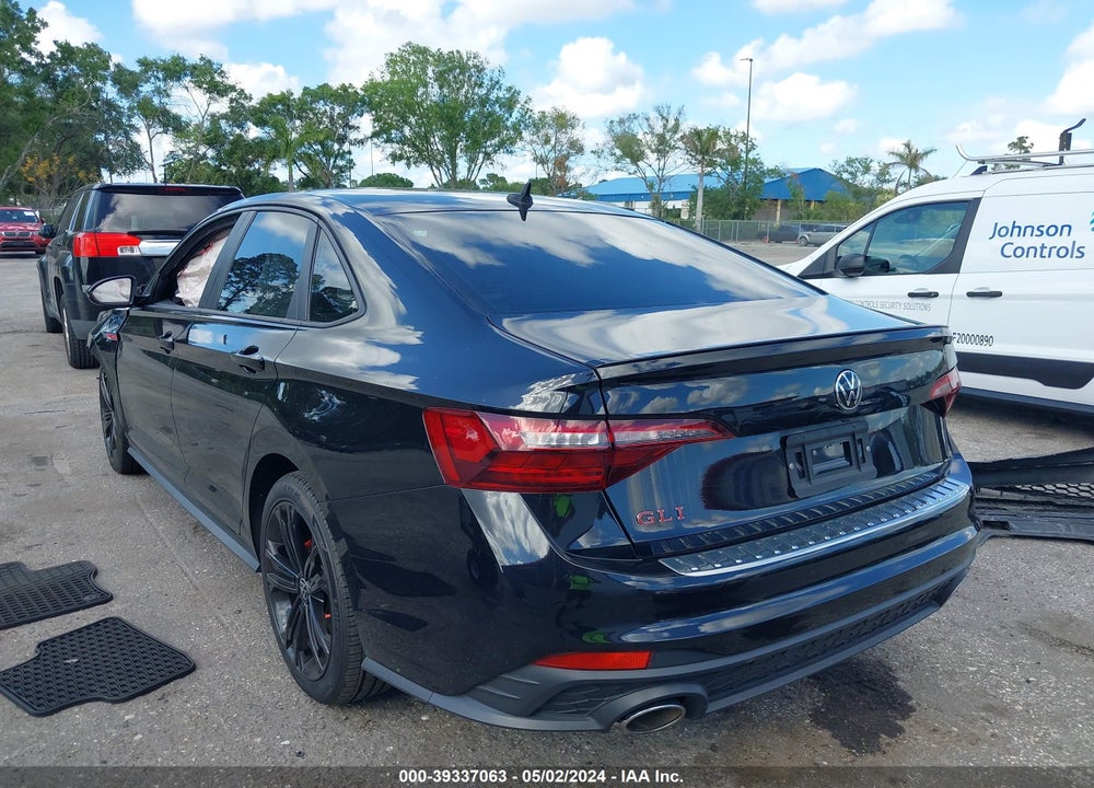 2022 VOLKSWAGEN JETTA GLI 2.0T AUTOBAHN VIN: 3VW2T7BU0NM002146