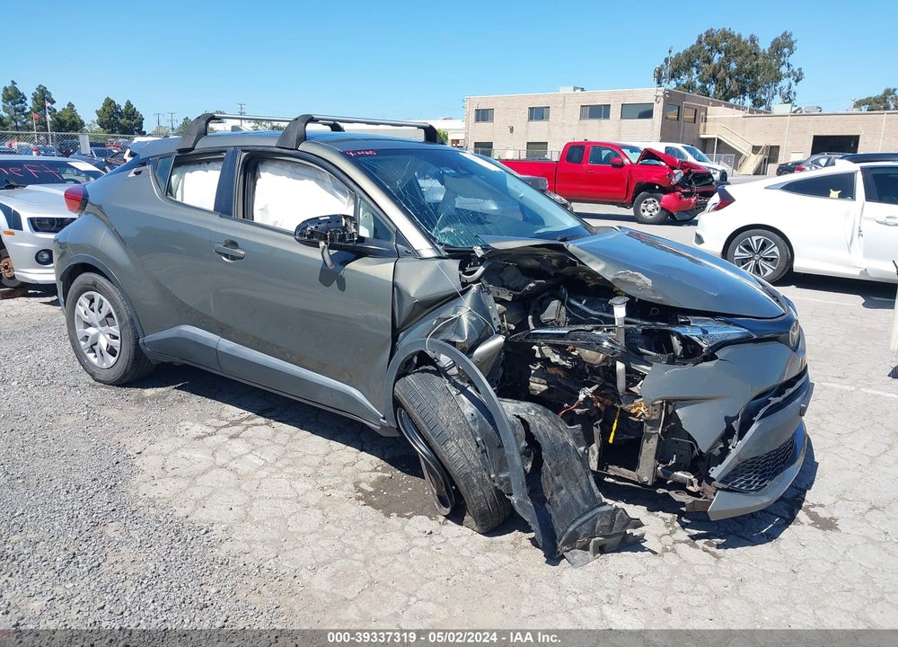 2021 TOYOTA C-HR LE VIN: JTNKHMBX2M1095871