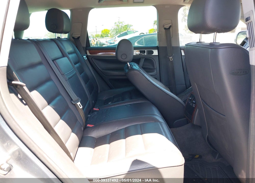 2004 VOLKSWAGEN TOUAREG V6 VIN: WVGZC67L84D000744
