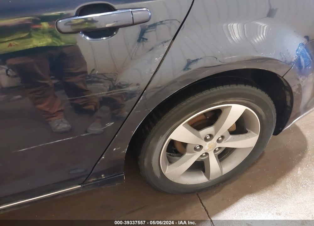 2011 CHEVROLET MALIBU VIN: 1G1ZC5E16BF348732