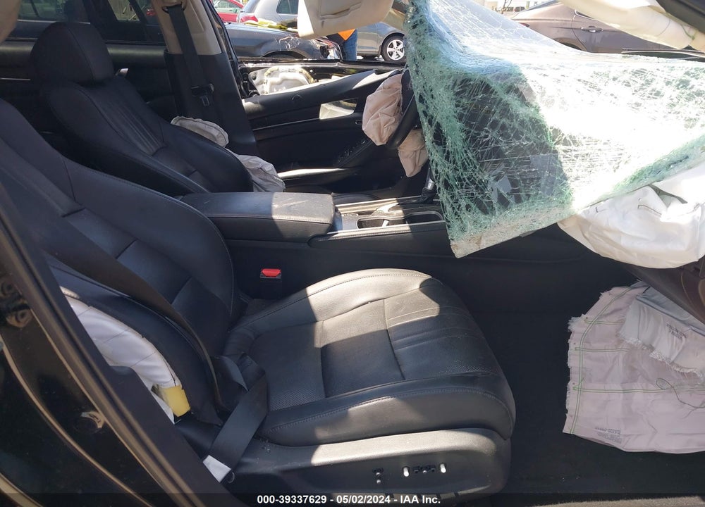 2018 HONDA ACCORD TOURING VIN: 1HGCV1F98JA000531