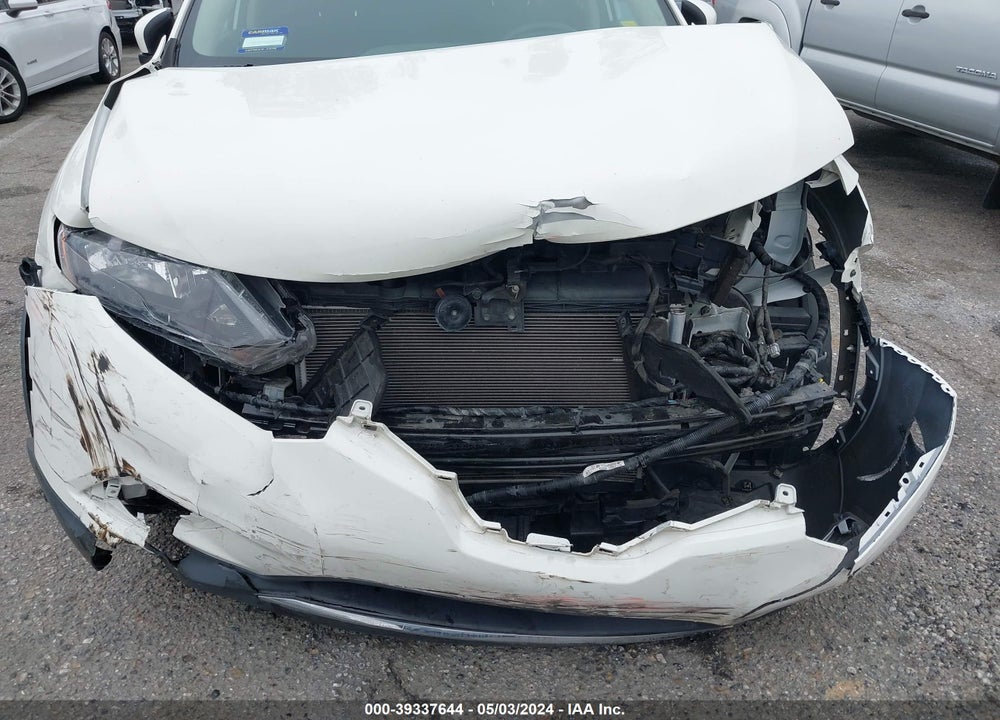 2016 NISSAN ROGUE SV VIN: JN8AT2MT2GW019558