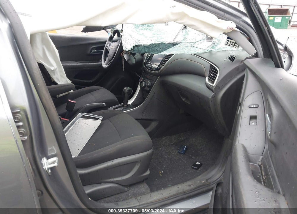 2020 CHEVROLET TRAX FWD LS VIN: 3GNCJKSB5LL176822