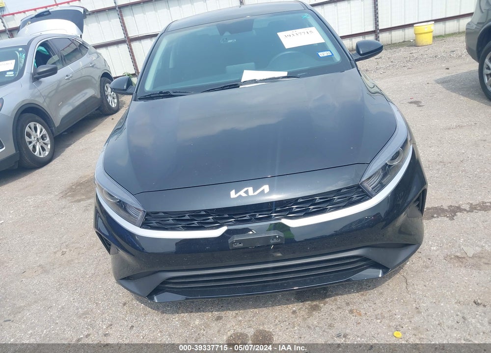 2024 KIA FORTE LXS VIN: 3KPF24AD6RE714152