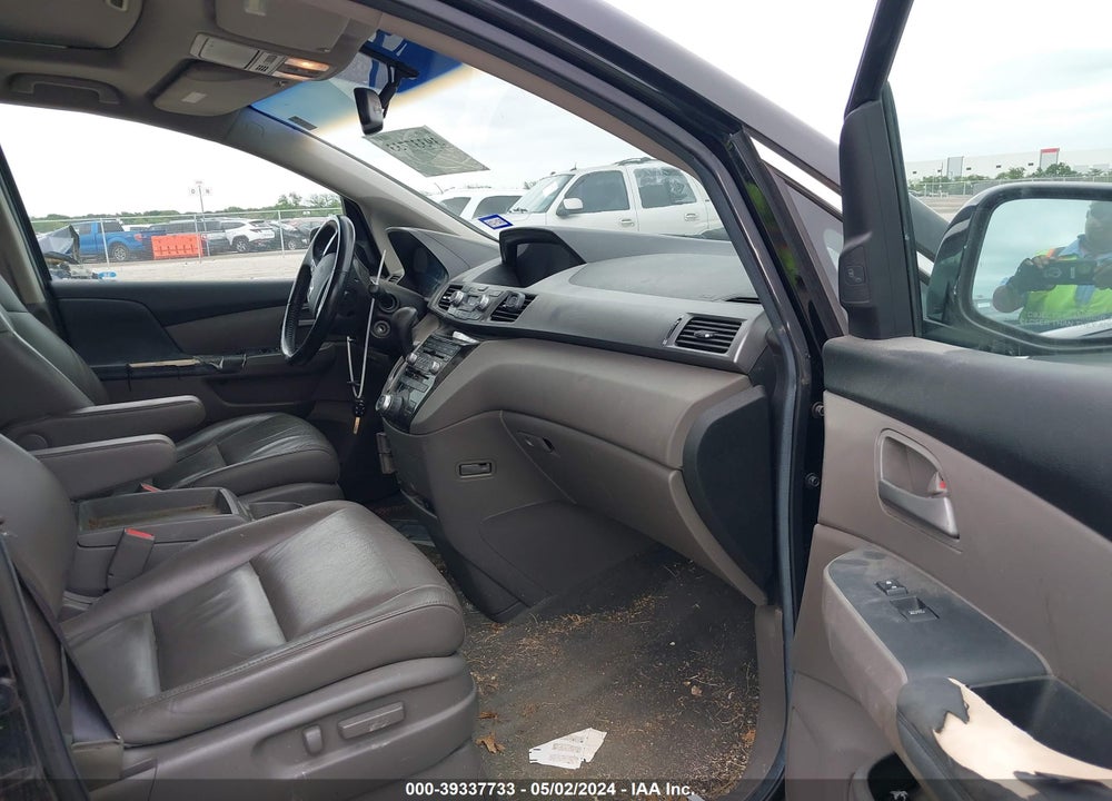 2011 HONDA ODYSSEY TOURING/TOURING ELITE VIN: 5FNRL5H98BB072423