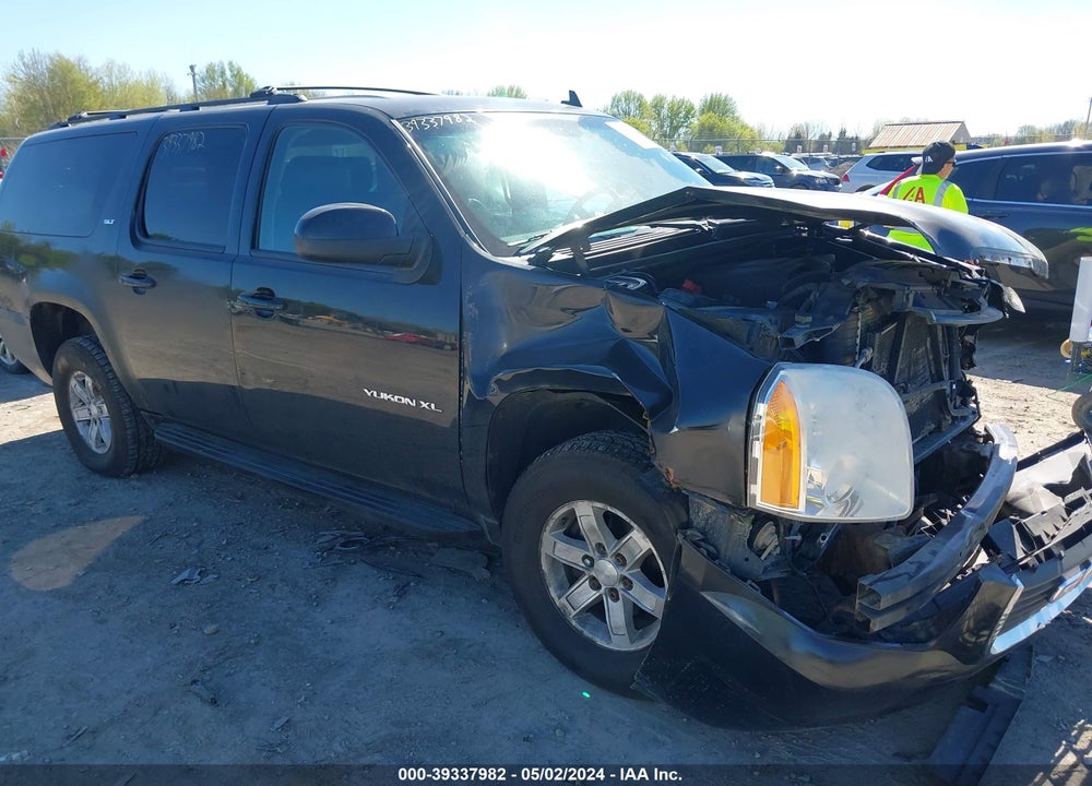2013 GMC YUKON XL 1500 SLT VIN: 1GKS2KE79DR317334