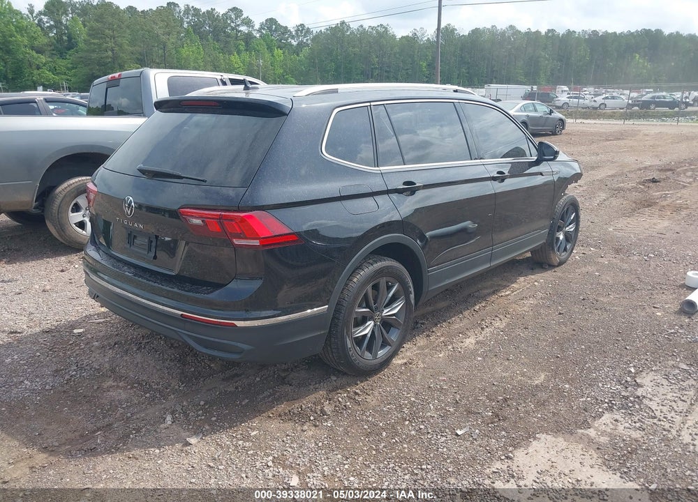 2022 VOLKSWAGEN TIGUAN 2.0T SE VIN: 3VV3B7AX6NM102016