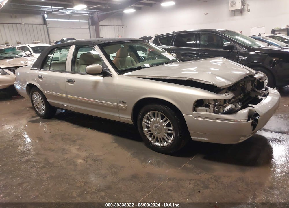 2010 MERCURY GRAND MARQUIS LS (FLEET ONLY) VIN: 2MEBM7FV1AX637814