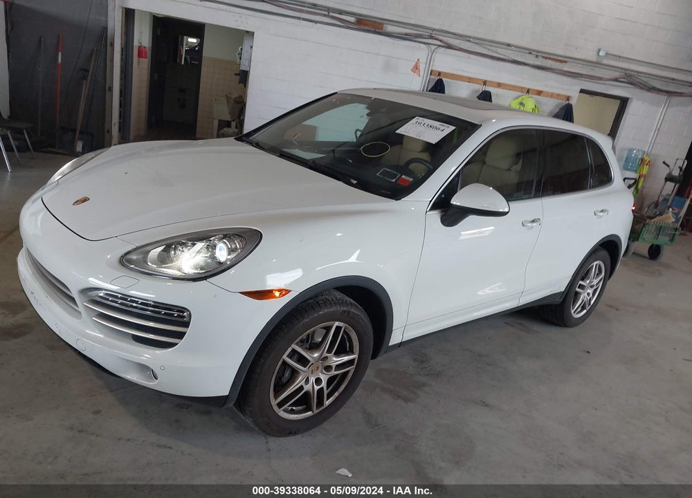 2014 PORSCHE CAYENNE PLATINUM EDITION VIN: WP1AA2A27ELA93276