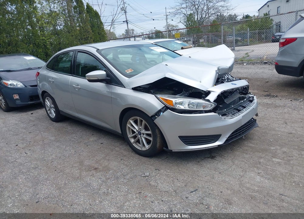 2016 FORD FOCUS SE VIN: 1FADP3F21GL204750
