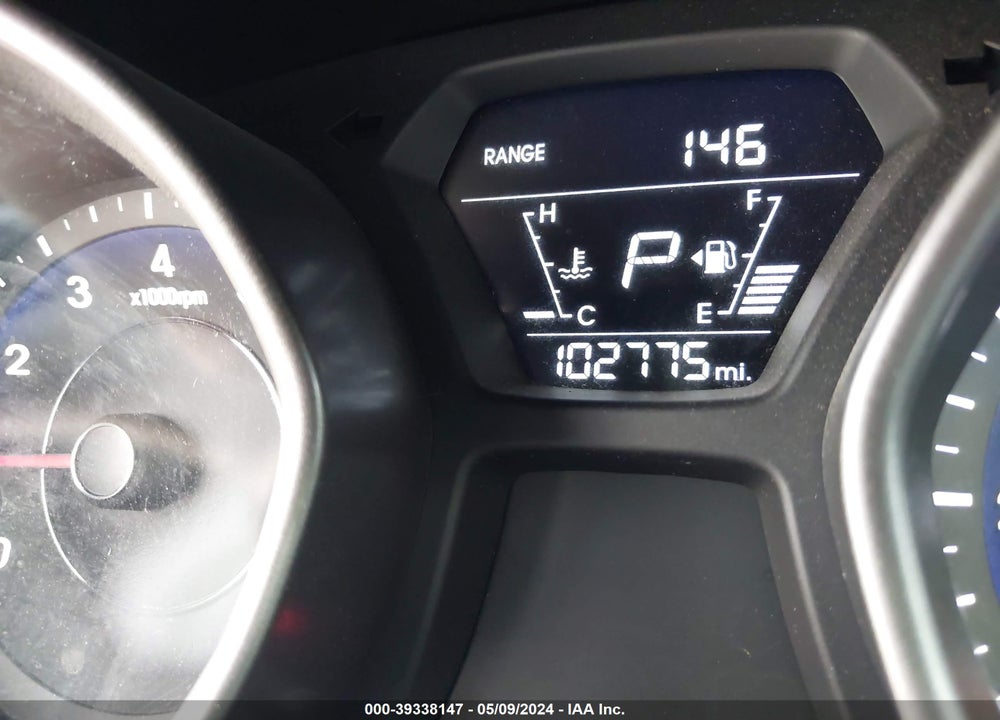 2014 HYUNDAI ELANTRA SE VIN: 5NPDH4AEXEH493028