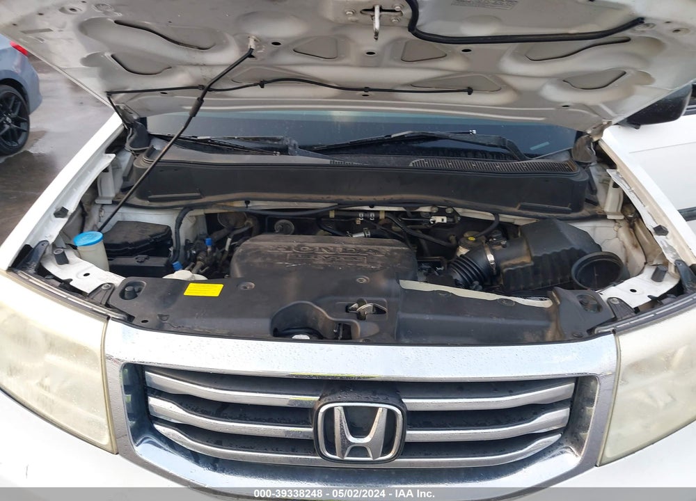 2012 HONDA PILOT LX VIN: 5FNYF3H21CB005268