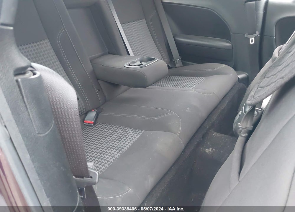 2022 DODGE CHALLENGER SXT VIN: 2C3CDZAG6NH185244