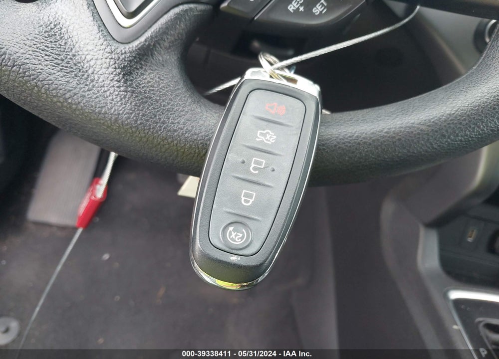 2019 FORD ESCAPE SE VIN: 1FMCU9GD2KUA05478
