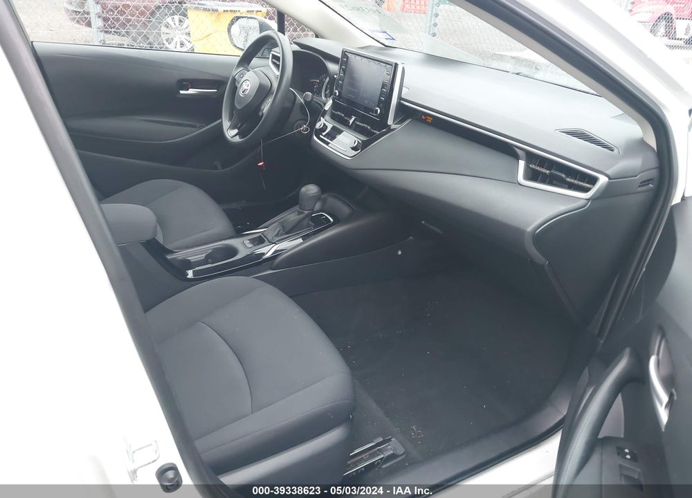 2021 TOYOTA COROLLA LE VIN: 5YFEPMAE6MP244511