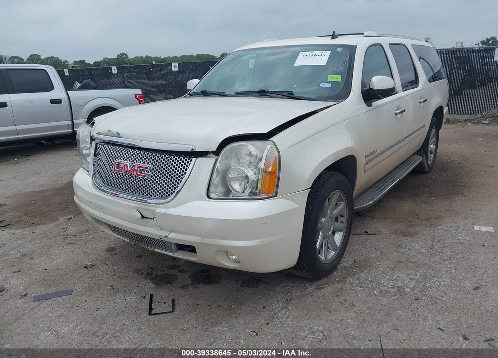 2013 GMC YUKON XL 1500 DENALI VIN: 1GKS2MEF2DR163990