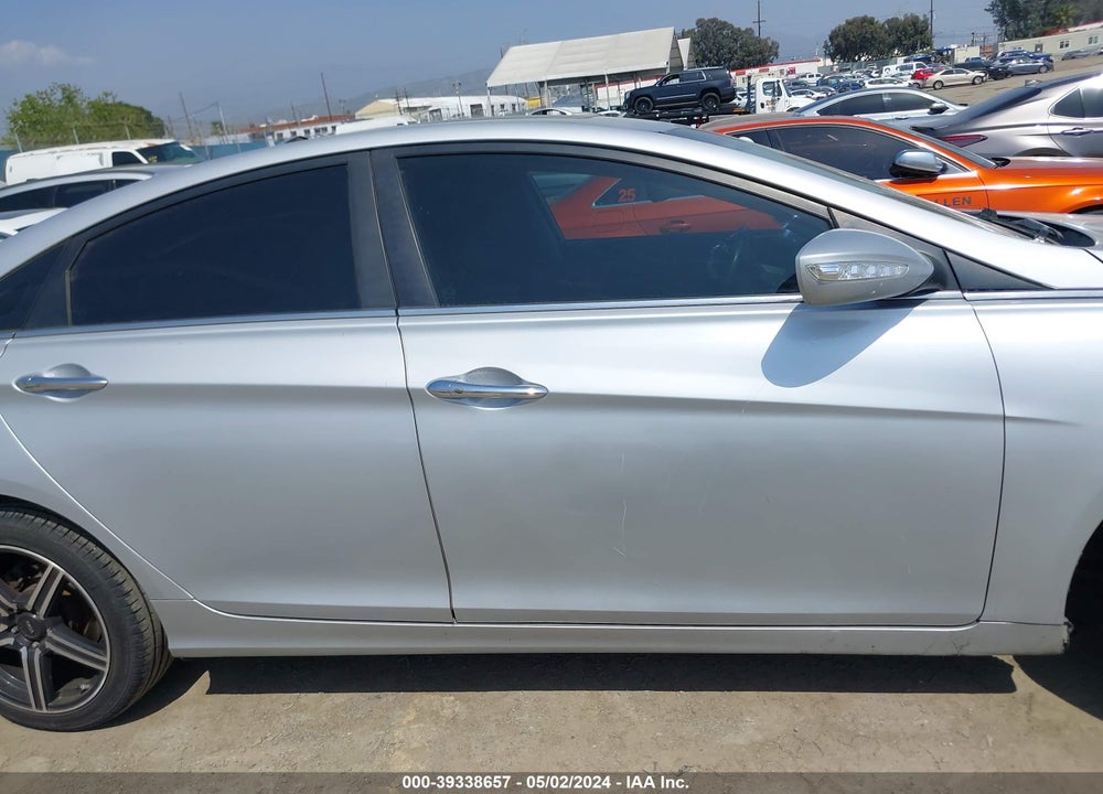 2011 HYUNDAI SONATA LIMITED 2.0T VIN: 5NPEC4AB4BH172204