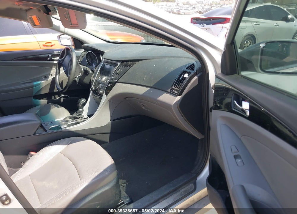 2011 HYUNDAI SONATA LIMITED 2.0T VIN: 5NPEC4AB4BH172204