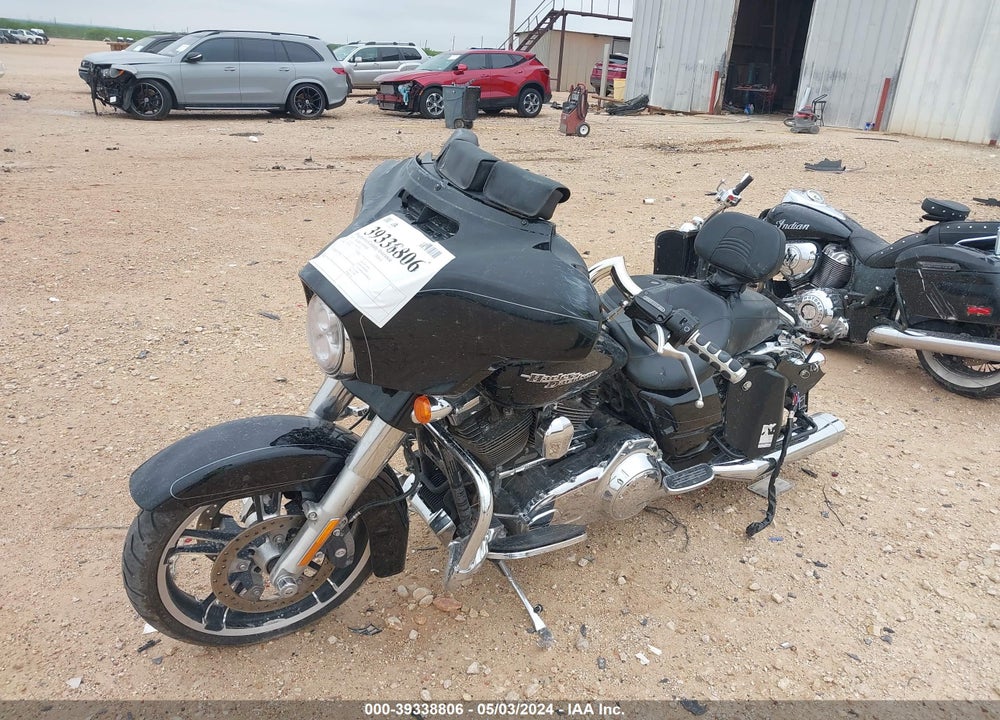 2015 HARLEY-DAVIDSON FLHXS STREET GLIDE SPECIAL VIN: 1HD1KRM15FB679765