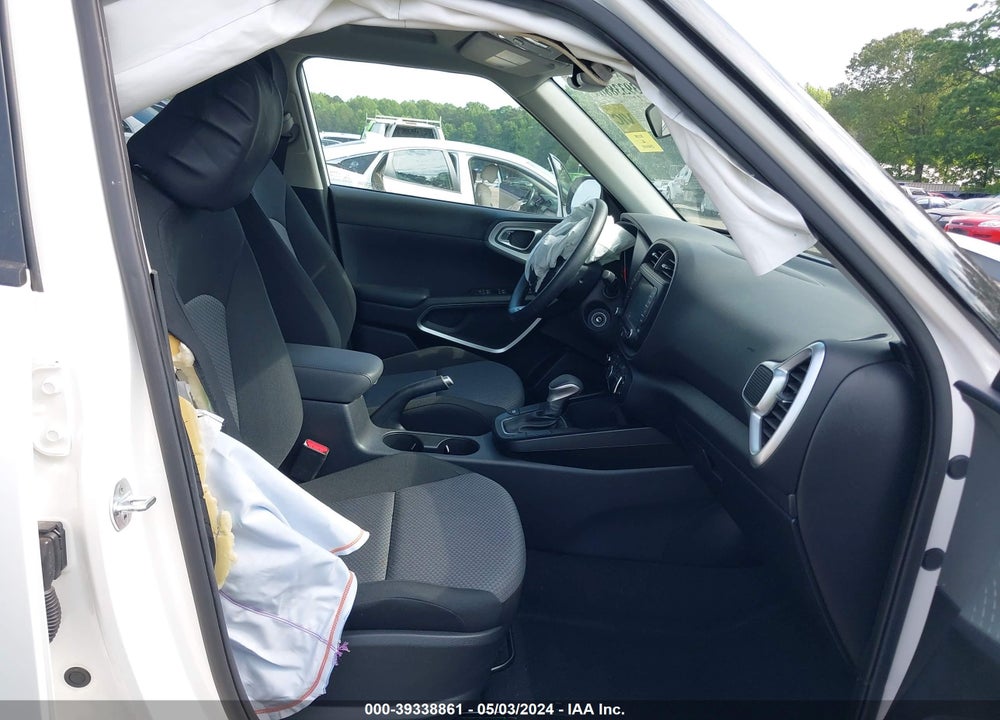 2020 KIA SOUL LX VIN: KNDJ23AU9L7050313
