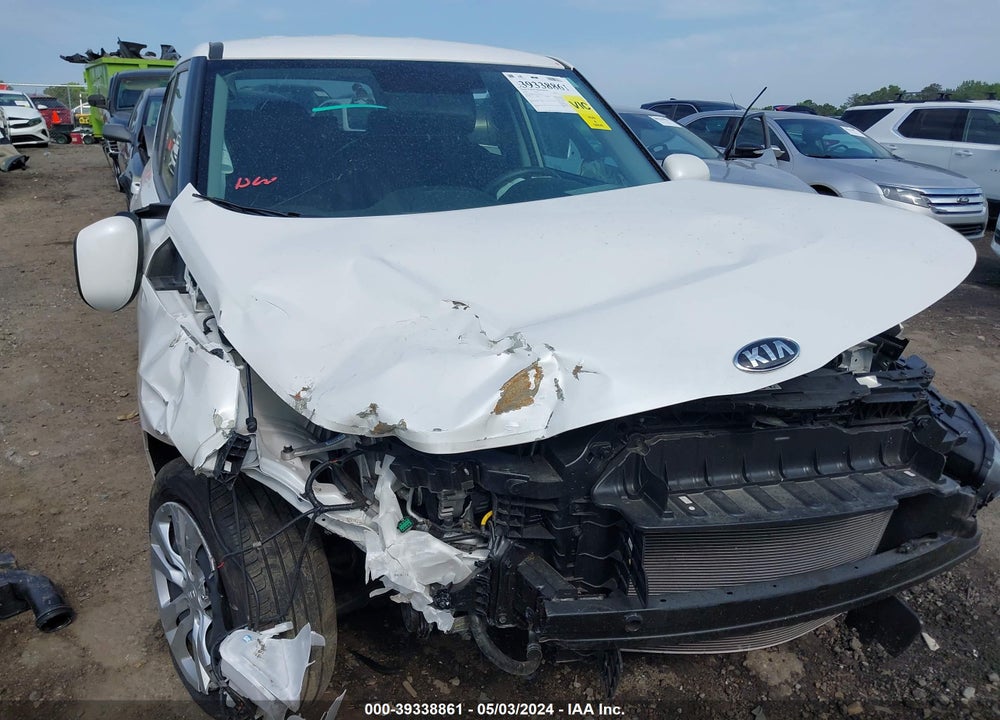 2020 KIA SOUL LX VIN: KNDJ23AU9L7050313