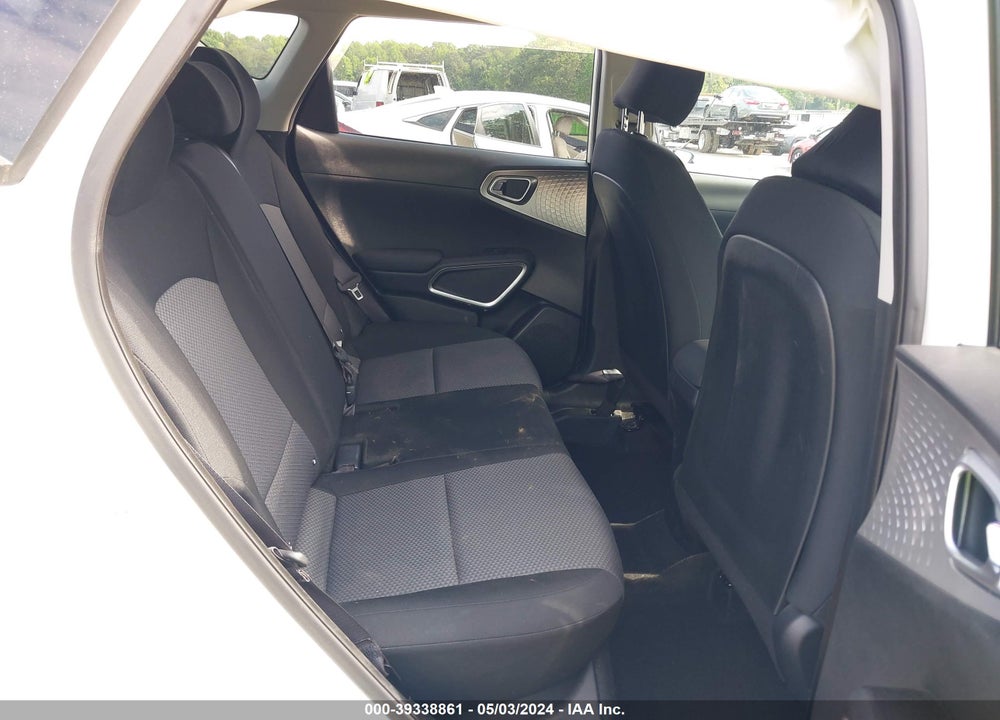 2020 KIA SOUL LX VIN: KNDJ23AU9L7050313