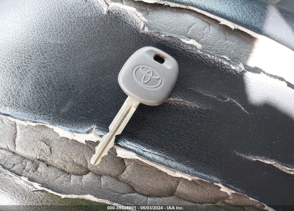 2021 TOYOTA 4RUNNER SR5 VIN: JTEEU5JR7M5231485
