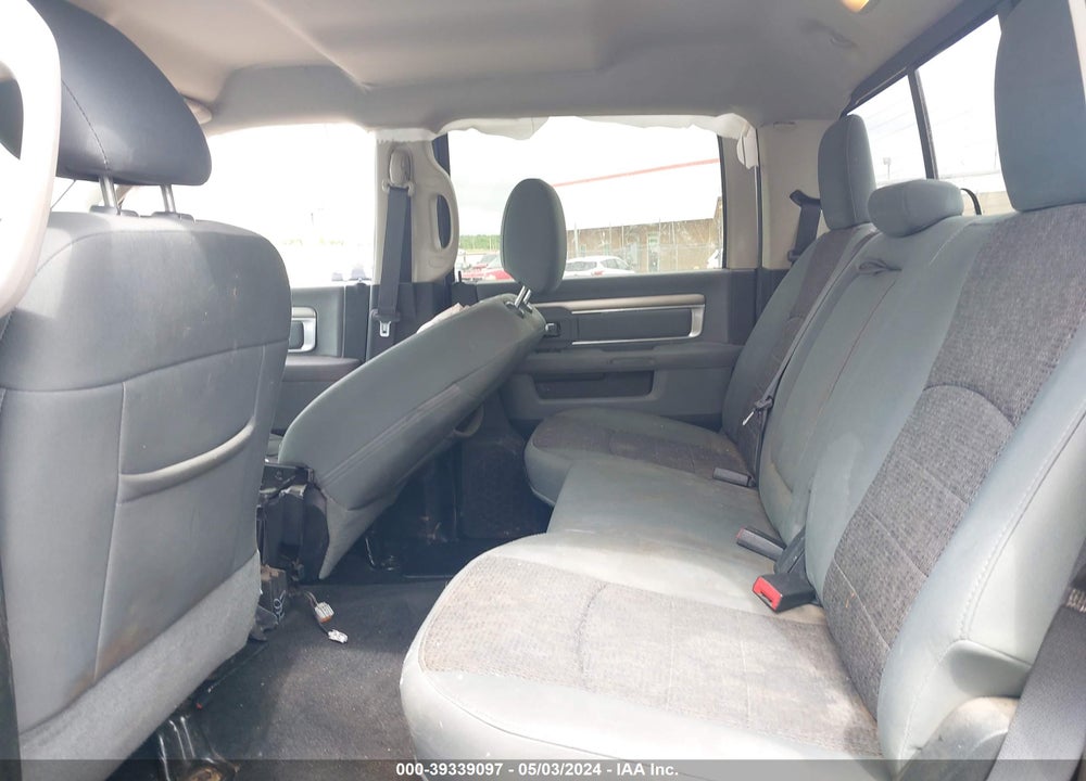 2016 RAM 2500 BIG HORN VIN: 3C6UR5DJ5GG281880